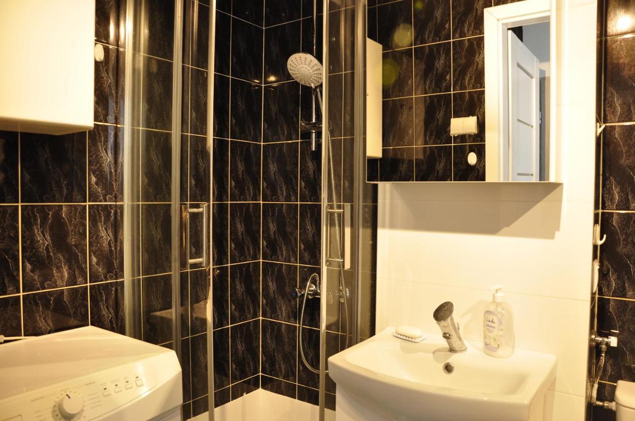 Prudentia Apartments Moko Economy 2 Varsó Kültér fotó