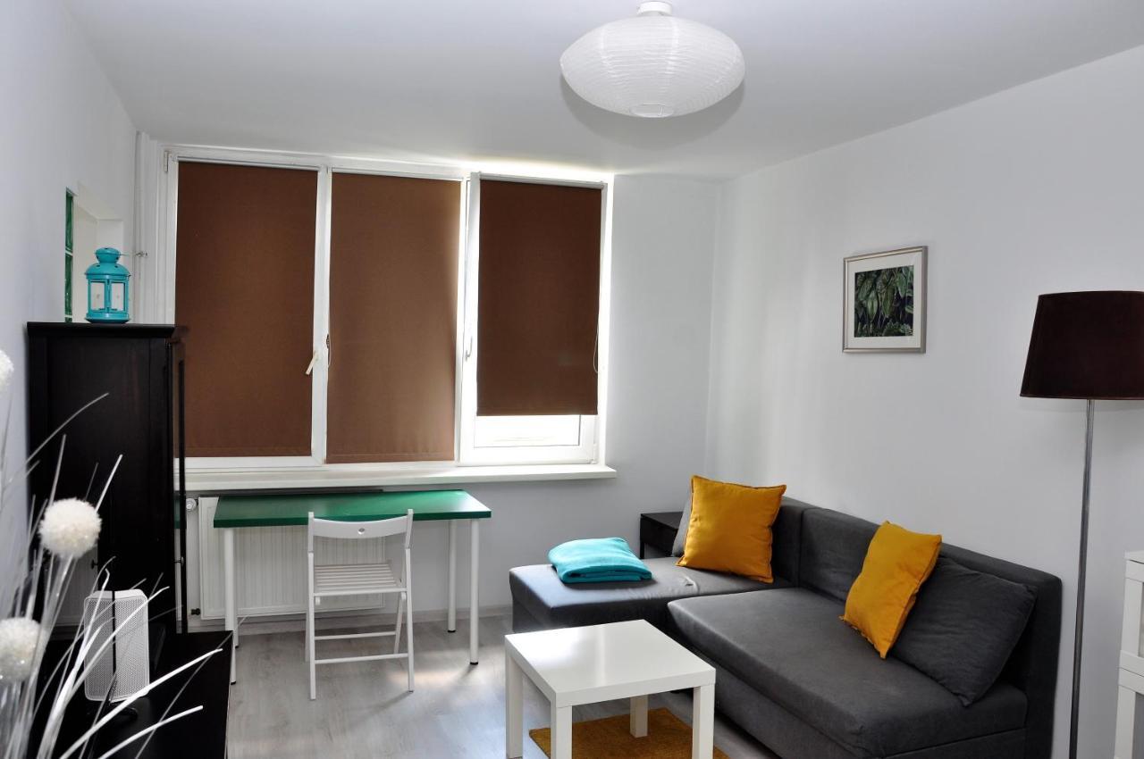 Prudentia Apartments Moko Economy 2 Varsó Kültér fotó